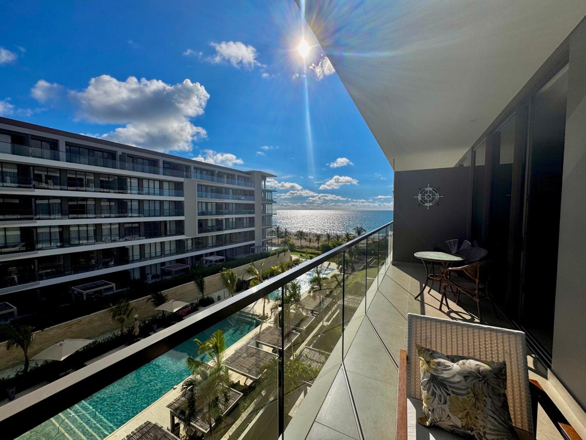 Morros Zoe - Manzanillo Del Mar - *